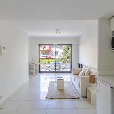 Charming With Balcony Pool - 1bd 2p - Appartement Cannes