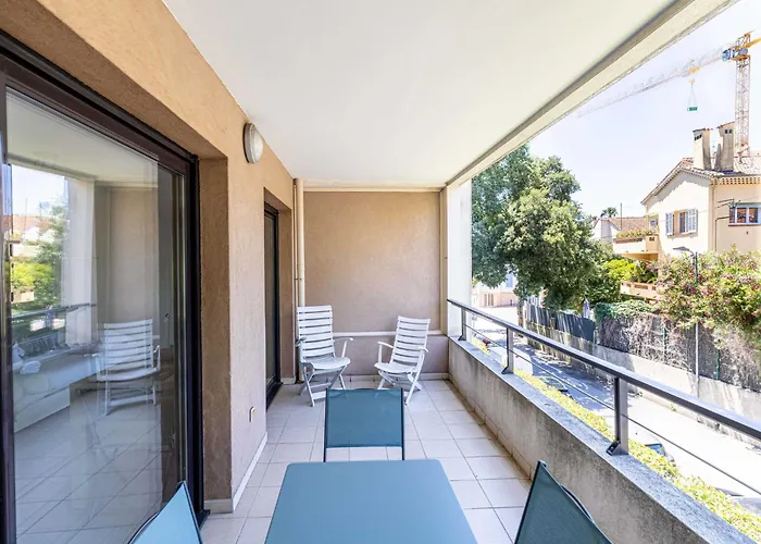 Charming With Balcony Pool - 1bd 2p - 아파트 칸느